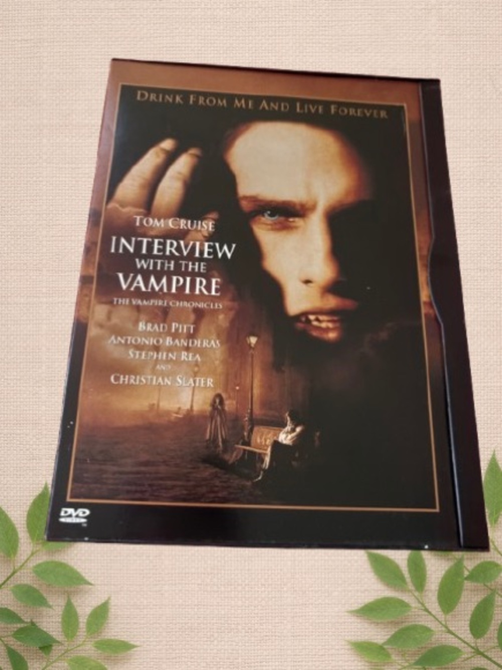 Interview With the Vampire DVD – Tom Cruise & Brad Pitt – Gothic Horror Classic